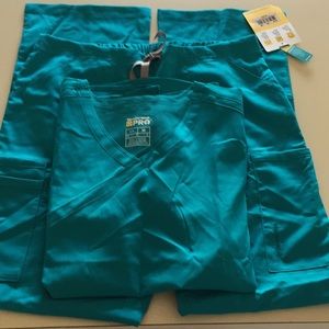 XS-XL Wonderwink Pro Scrub Set